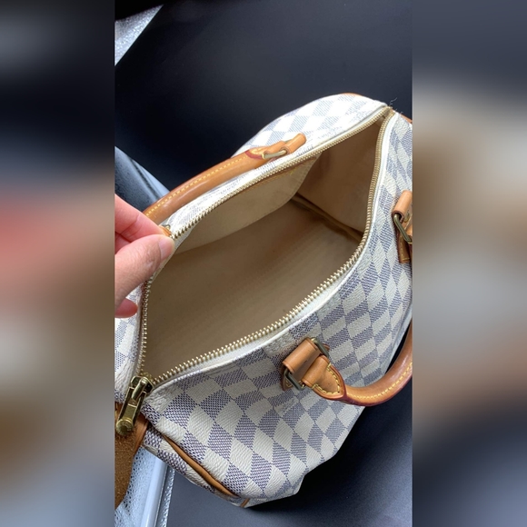 Pre-loved authentic LV speedy azur size25 - Picture 5 of 13